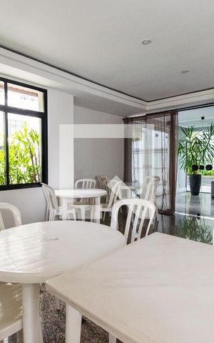 Apartamento à venda com 290m², 5 quartos e 3 vagasÁrea comum - Salão de festas