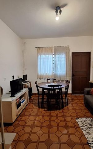 Casa à venda com 300m², 6 quartos e 1 vaga Casa à venda com 300m², 6 quartos e 1 vagaCasa 4