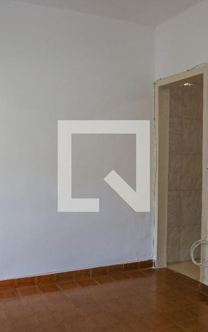 Casa à venda com 300m², 6 quartos e 1 vaga Casa à venda com 300m², 6 quartos e 1 vagaCasa 2