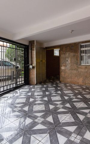 Casa à venda com 188m², 4 quartos e 2 vagasGaragem