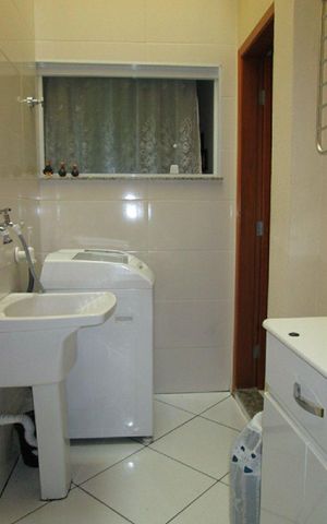 Casa de condomínio à venda com 101m², 3 quartos e 2 vagas Casa de condomínio à venda com 101m², 3 quartos e 2 vagasÁrea de serviço