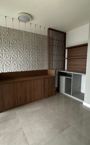 Apartamento à venda com 188m², 2 quartos e 3 vagas Apartamento à venda com 188m², 2 quartos e 3 vagasSala de TV