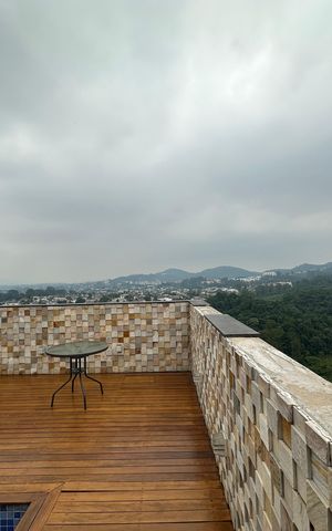 Apartamento à venda com 188m², 2 quartos e 3 vagas Apartamento à venda com 188m², 2 quartos e 3 vagasPiscina