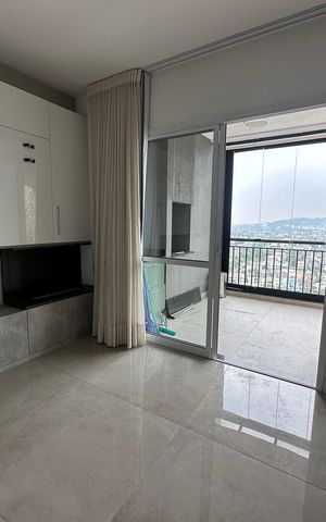 Apartamento à venda com 188m², 2 quartos e 3 vagas Apartamento à venda com 188m², 2 quartos e 3 vagasSala de TV
