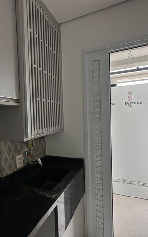 Apartamento à venda com 188m², 2 quartos e 3 vagas Apartamento à venda com 188m², 2 quartos e 3 vagasÁrea de Serviço