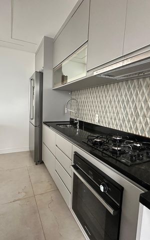 Apartamento à venda com 188m², 2 quartos e 3 vagas Apartamento à venda com 188m², 2 quartos e 3 vagasCozinha