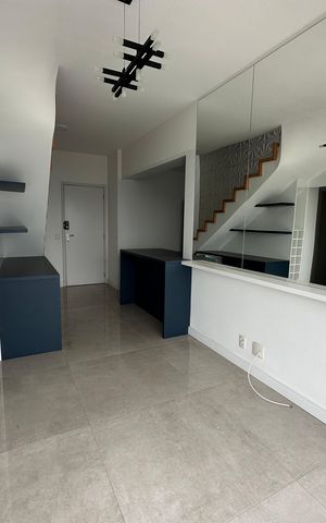 Apartamento à venda com 188m², 2 quartos e 3 vagas Apartamento à venda com 188m², 2 quartos e 3 vagasSala