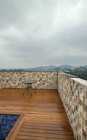 Apartamento à venda com 188m², 2 quartos e 3 vagas Apartamento à venda com 188m², 2 quartos e 3 vagasPiscina