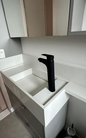 Apartamento à venda com 188m², 2 quartos e 3 vagas Apartamento à venda com 188m², 2 quartos e 3 vagasBanheiro da Suíte