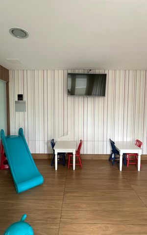 Apartamento à venda com 188m², 2 quartos e 3 vagas Apartamento à venda com 188m², 2 quartos e 3 vagasBrinquedoteca