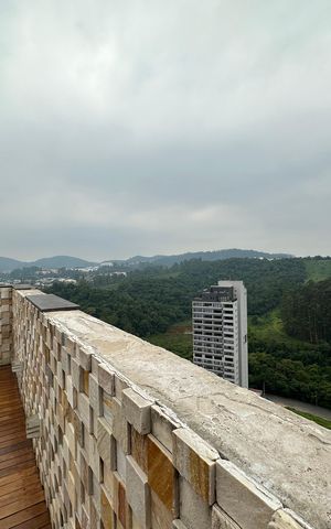 Apartamento à venda com 188m², 2 quartos e 3 vagas Apartamento à venda com 188m², 2 quartos e 3 vagasPiscina
