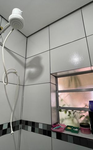 Casa à venda com 130m², 4 quartos e 1 vaga Casa à venda com 130m², 4 quartos e 1 vagaBanheiro 3