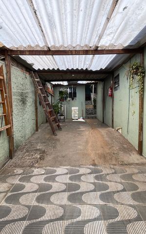 Casa à venda com 130m², 4 quartos e 1 vaga Casa à venda com 130m², 4 quartos e 1 vagaGaragem