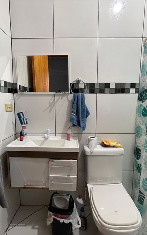 Casa à venda com 250m², 4 quartos e 4 vagas Casa à venda com 250m², 4 quartos e 4 vagasBanheiro 3