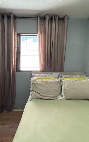 Casa à venda com 250m², 4 quartos e 4 vagas Casa à venda com 250m², 4 quartos e 4 vagasQuarto 3