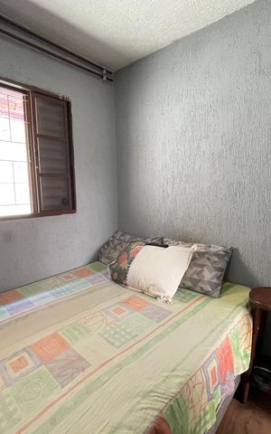 Casa à venda com 250m², 4 quartos e 4 vagas Casa à venda com 250m², 4 quartos e 4 vagasQuarto 2