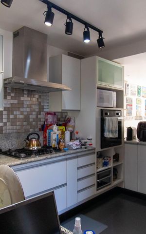 Casa de condomínio à venda com 140m², 3 quartos e 1 vaga