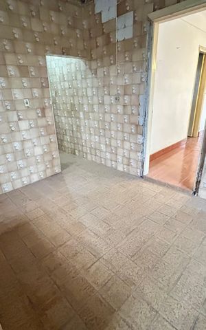 Casa à venda com 200m², 3 quartos e 5 vagas Casa à venda com 200m², 3 quartos e 5 vagasCozinha