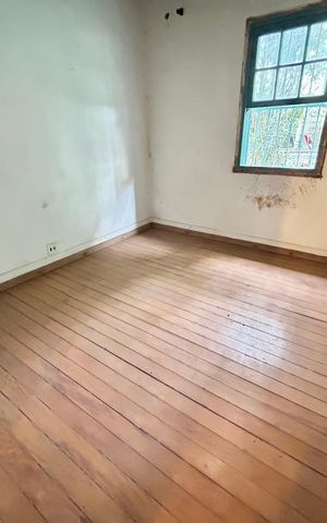 Casa à venda com 200m², 3 quartos e 5 vagas Casa à venda com 200m², 3 quartos e 5 vagasQuarto 3