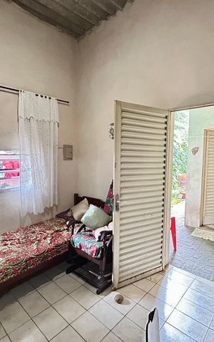 Casa à venda com 200m², 3 quartos e 5 vagas Casa à venda com 200m², 3 quartos e 5 vagasQuarto