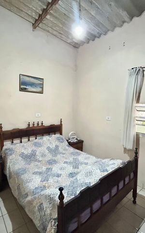 Casa à venda com 200m², 3 quartos e 5 vagas Casa à venda com 200m², 3 quartos e 5 vagasQuarto 1