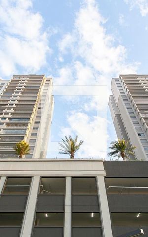 Apartamento à venda com 115m², 3 quartos e 2 vagas Apartamento à venda com 115m², 3 quartos e 2 vagasFachada