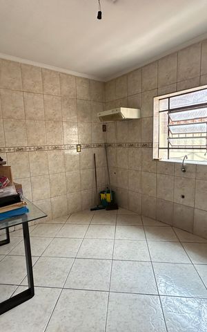 Casa à venda com 125m², 4 quartos e 2 vagasCozinha