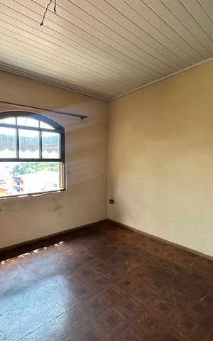 Casa à venda com 125m², 4 quartos e 2 vagasQuarto 4
