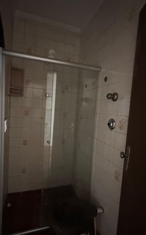 Casa à venda com 125m², 4 quartos e 2 vagasBanheiro