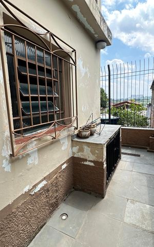 Casa à venda com 125m², 4 quartos e 2 vagasQuintal