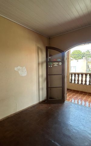 Casa à venda com 125m², 4 quartos e 2 vagasQuarto 3