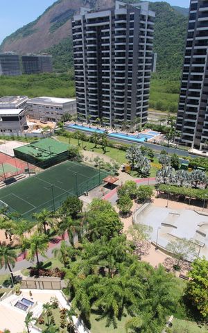 Apartamento à venda com 126m², 4 quartos e 2 vagasQuarto 2 - Vista