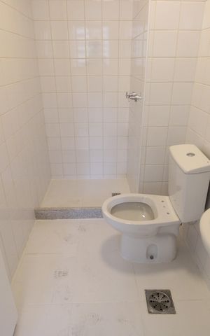 Apartamento à venda com 126m², 4 quartos e 2 vagasBanheiro da suíte 1