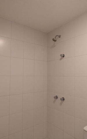 Apartamento à venda com 126m², 4 quartos e 2 vagasBanheiro social