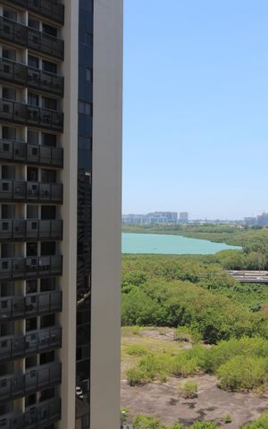Apartamento à venda com 126m², 4 quartos e 2 vagasSala - Varanda