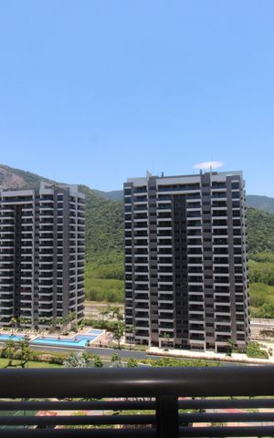 Apartamento à venda com 126m², 4 quartos e 2 vagasÁrea de serviço - Vista