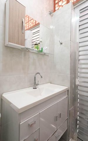 Casa à venda com 150m², 3 quartos e 7 vagasLavabo