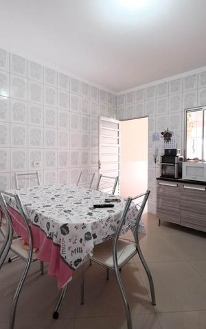Casa à venda com 150m², 3 quartos e 7 vagasCozinha e Área de Serviço