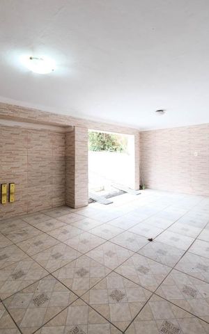 Casa à venda com 150m², 3 quartos e 7 vagasQuintal