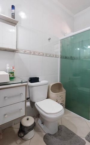 Casa à venda com 150m², 3 quartos e 7 vagasSuíte