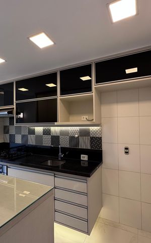 Apartamento à venda com 92m², 3 quartos e 2 vagas Apartamento à venda com 92m², 3 quartos e 2 vagasCozinha e Área de Serviço