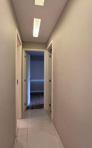 Apartamento à venda com 92m², 3 quartos e 2 vagas Apartamento à venda com 92m², 3 quartos e 2 vagasCorretor