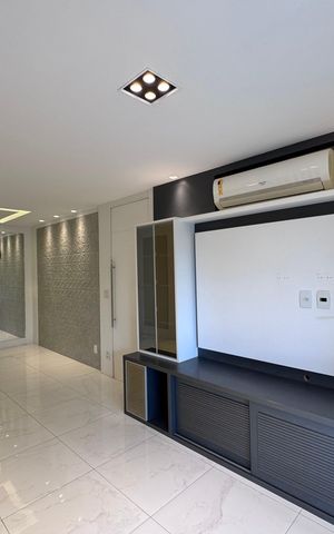 Apartamento à venda com 92m², 3 quartos e 2 vagas Apartamento à venda com 92m², 3 quartos e 2 vagasSala