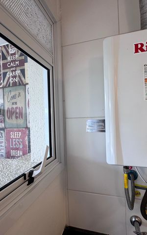Apartamento à venda com 92m², 3 quartos e 2 vagas Apartamento à venda com 92m², 3 quartos e 2 vagasCozinha e Área de Serviço