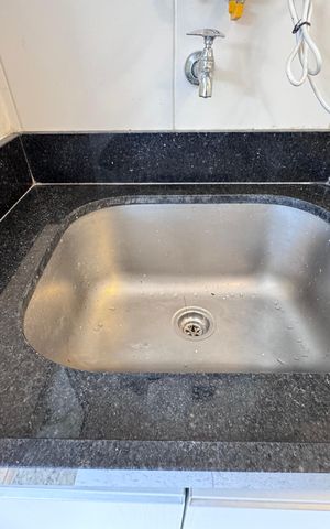 Apartamento à venda com 92m², 3 quartos e 2 vagas Apartamento à venda com 92m², 3 quartos e 2 vagasCozinha e Área de Serviço