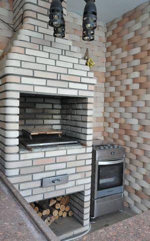 Casa à venda com 300m², 3 quartos e 5 vagasChurrasqueira