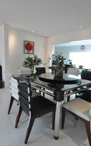 Casa à venda com 300m², 3 quartos e 5 vagasSala de Jantar