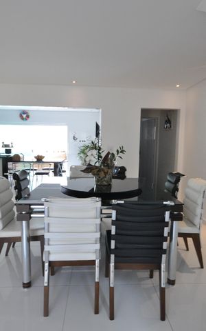 Casa à venda com 300m², 3 quartos e 5 vagasSala de Jantar