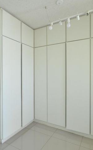 Casa à venda com 300m², 3 quartos e 5 vagasCloset