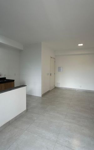 Apartamento para alugar com 60m², 2 quartos e 2 vagas Apartamento para alugar com 60m², 2 quartos e 2 vagasSala